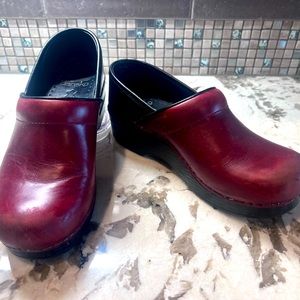 Dansko Clogs Red